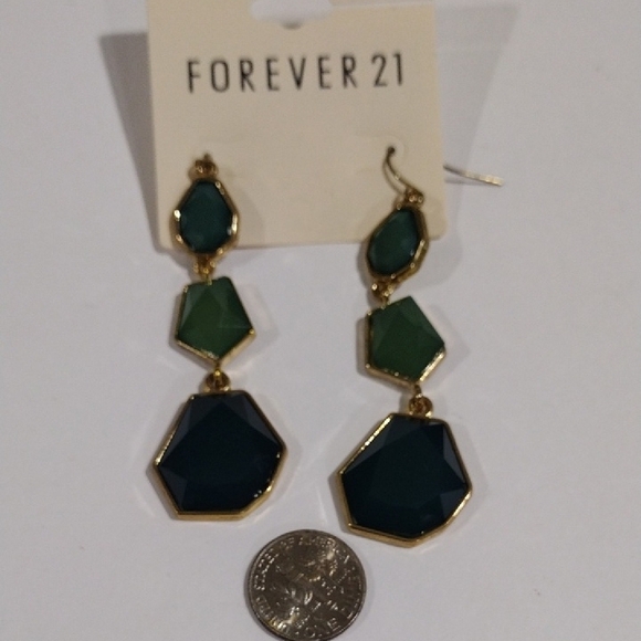 Forever 21 Green Gemstone Dangle Earrings in Warm Gold — Women  Fashion Jewelry - Picture 6 of 8